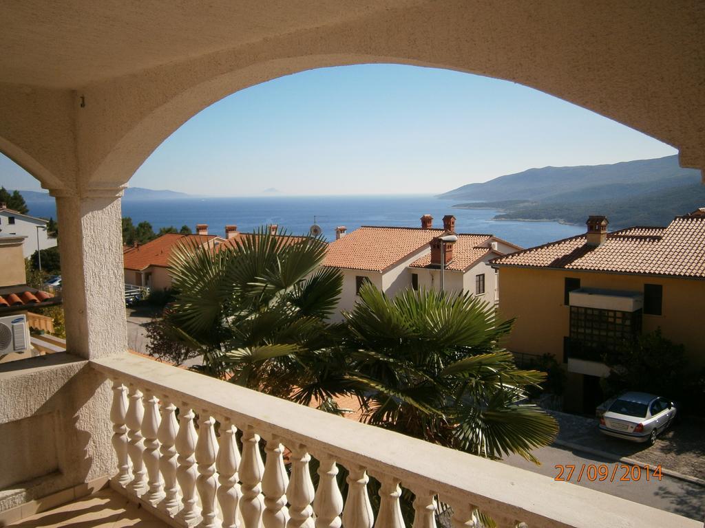 Apartments Sea And Sun Рабац Номер фото